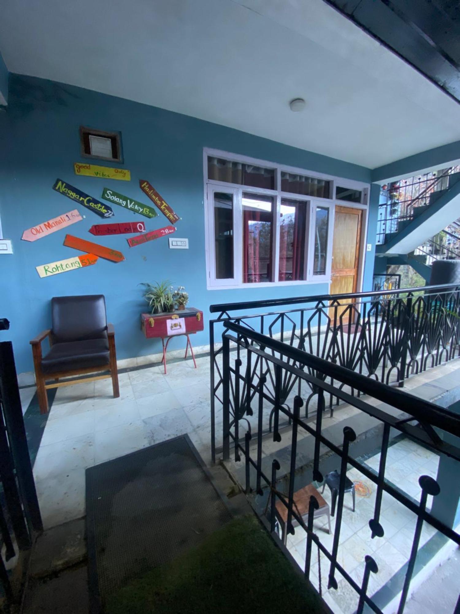 The Prasher Lodge Mall Road Manali Екстер'єр фото
